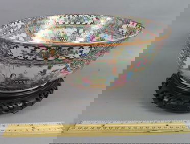 CHINESE ROSE MEDALLION FRUIT BOWL
