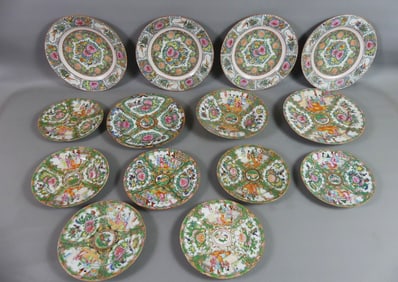 14 ASSORTED CHINESE ROSE MEDALLION PLATES