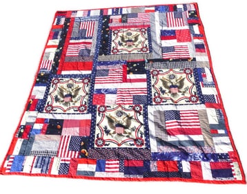 JOAN ARONSON PATRIOTIC QUILT