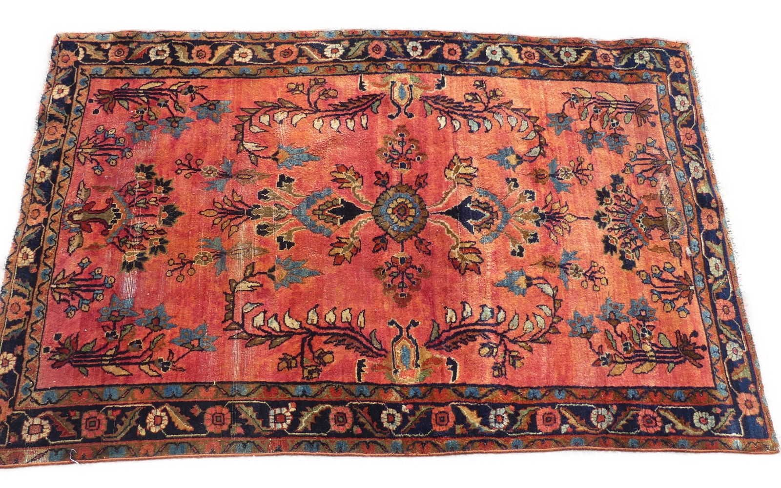 OLD SAROUK SCATTER RUG (1 of 3)