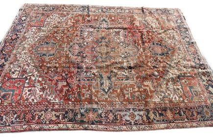 OLD ROOM SIZE HERIZ CARPET 9 X 11