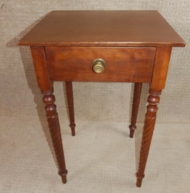 ANTIQUE 1 DRAWER STAND