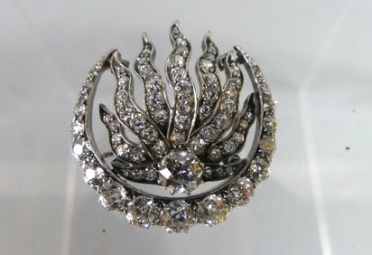 14K GOLD & DIAMONDS BROOCH