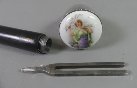 RARE CURLING IRON CANE