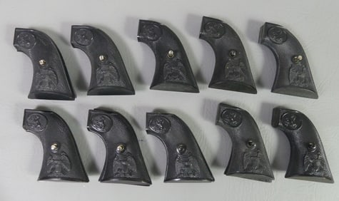 10 COLT BLACK GRIPS