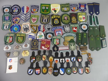 LOT EUROPEAN BADGES & PATCHES