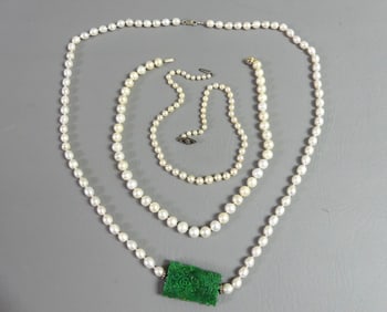 3 PEARL NECKLACES