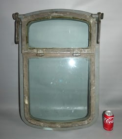 LARGE SHIP PORTHOLE
