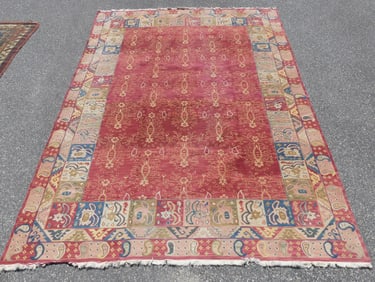 ORIENTAL ROOM SIZE RUG