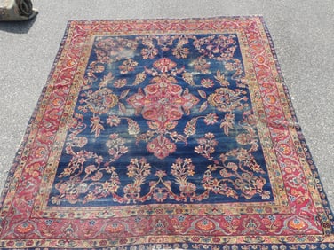 ANTIQUE INDO SAROUK CARPET