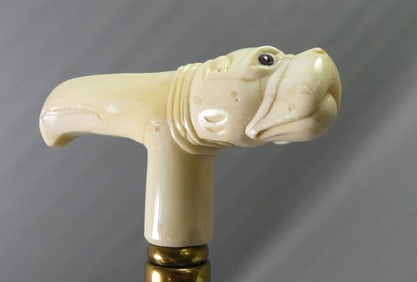 CARVED BONE BULLDOG CANE