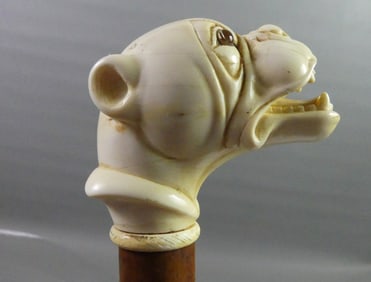 WALKING STICK WITH CARVED MONKEY