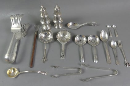 GROUP OF STERLING OBJECTS INCL. JENSEN