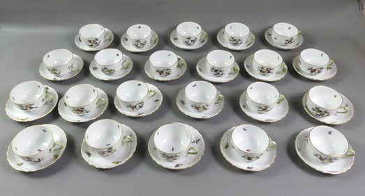 22 HEREND ROTHSCHILD BIRD CUPS & SAUCERS