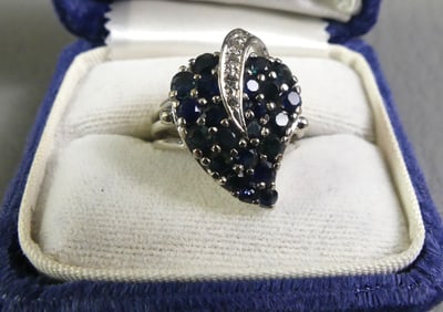 14K SAPPHIRE & DIAMOND RING