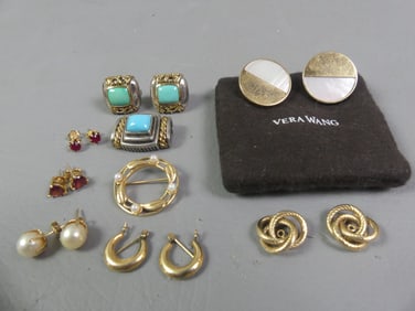 GOLD EARRINGS & JEWELRY
