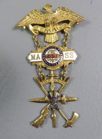 10K GOLD MASS. TOTE MEDAL