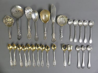 LOT STERLING SILVER FLATWARE