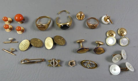 MIXED GOLD JEWELRY LOT