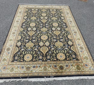 VINTAGE 6 X 9 ORIENTAL RUG