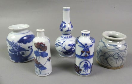 5 CHINESE MINIATURE VASES