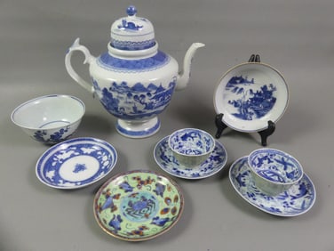 LOT EARLY CHINESE & CANTON ITEMS