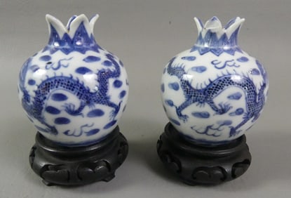 PAIR CHINESE SMALL VASES - POMEGRANITE