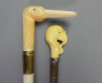 2 CANES WITH BIRDS