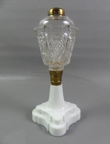 SANDWICH GLASS WHITE OIL LAMP