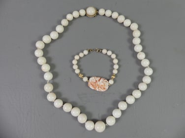 GOLD & CORAL NECKLACE & BRACELET