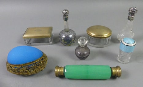 LOT PERFUMES & VANITY ACCESSORIES