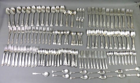 GEORGIAN STERLING FLATWARE SET - KINGS PAT.