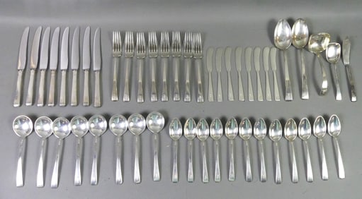 TOWLE STERLING FLATWARE SET - CRAFTSMAN