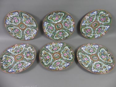 6 CHINESE FAMILLE ROSE PLATES