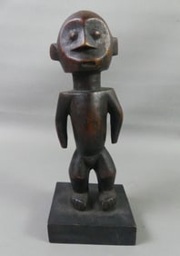 AFRICAN CARVED WOOD FIGURE