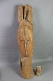 AFRICAN PLAQUE WITH BIRDS