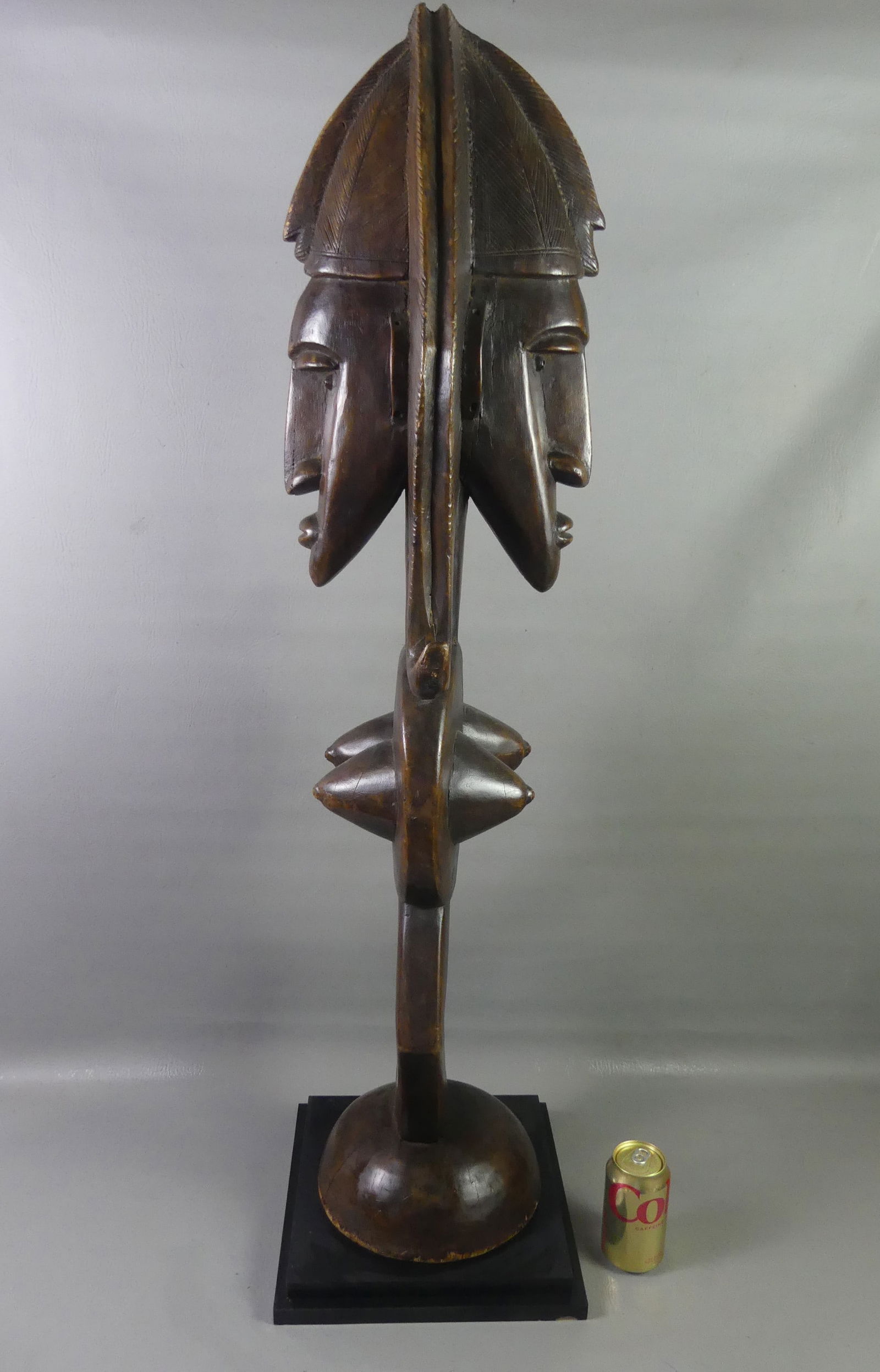 4 FT SENUFU AFRICAN WOOD STATUE (1 of 2)