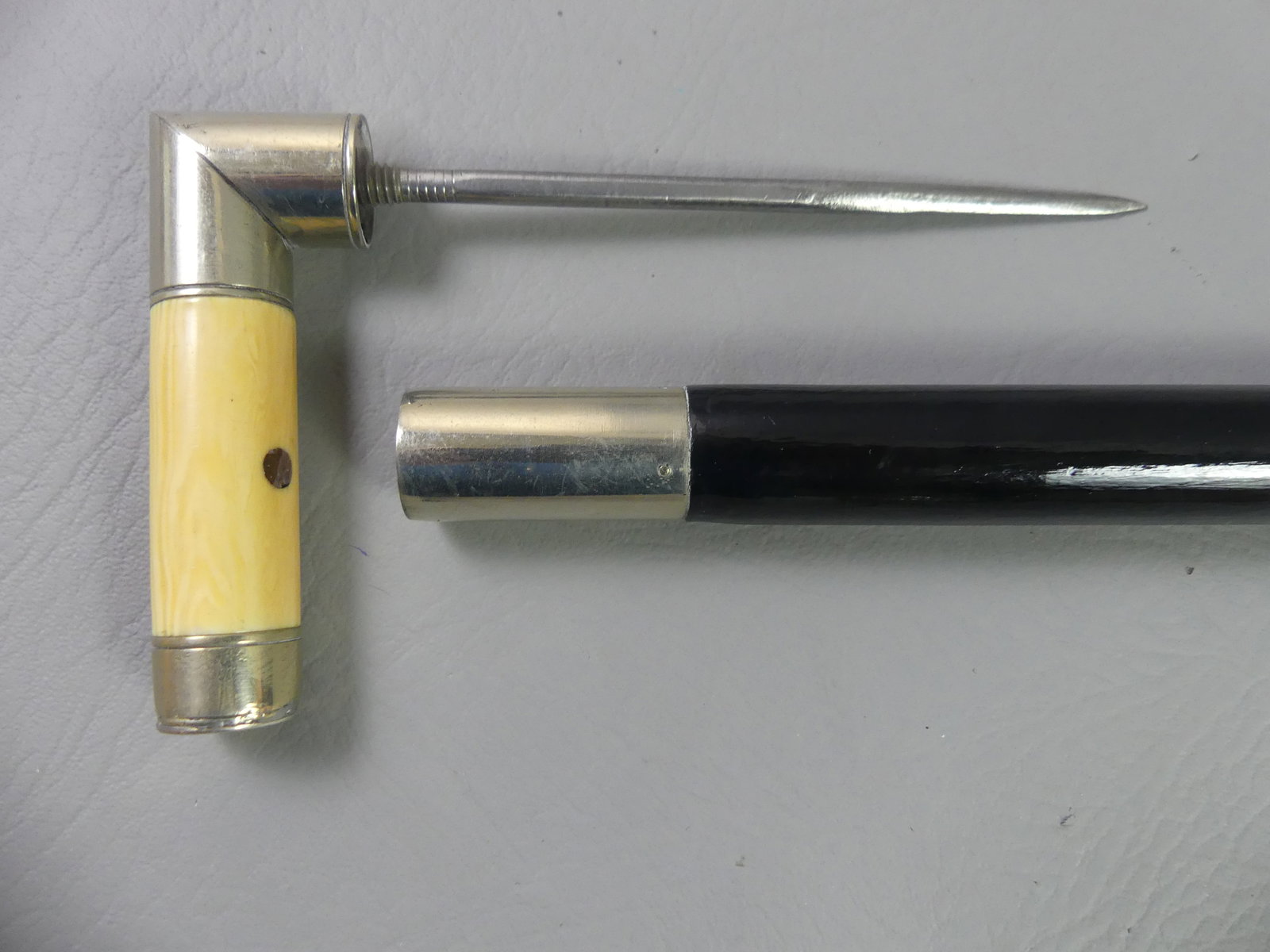 OLD DAGGER CANE: Antique short dagger cane with ebony shaft and screw down handle with bone grip, 35.5 in long, dagger is 5 in.