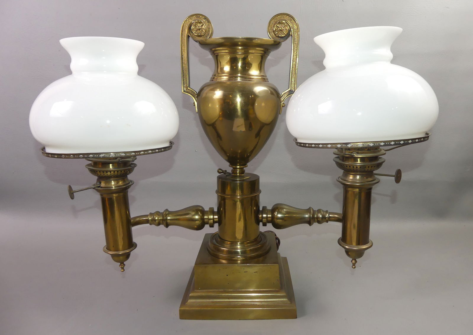 ANTIQUE BRONZE DOUBLE STUDENT LAMP (1 of 5)