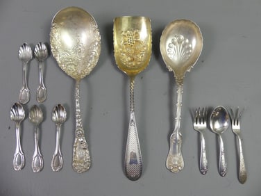 11 ANTIQUE SILVER FLATWARE ITEMS