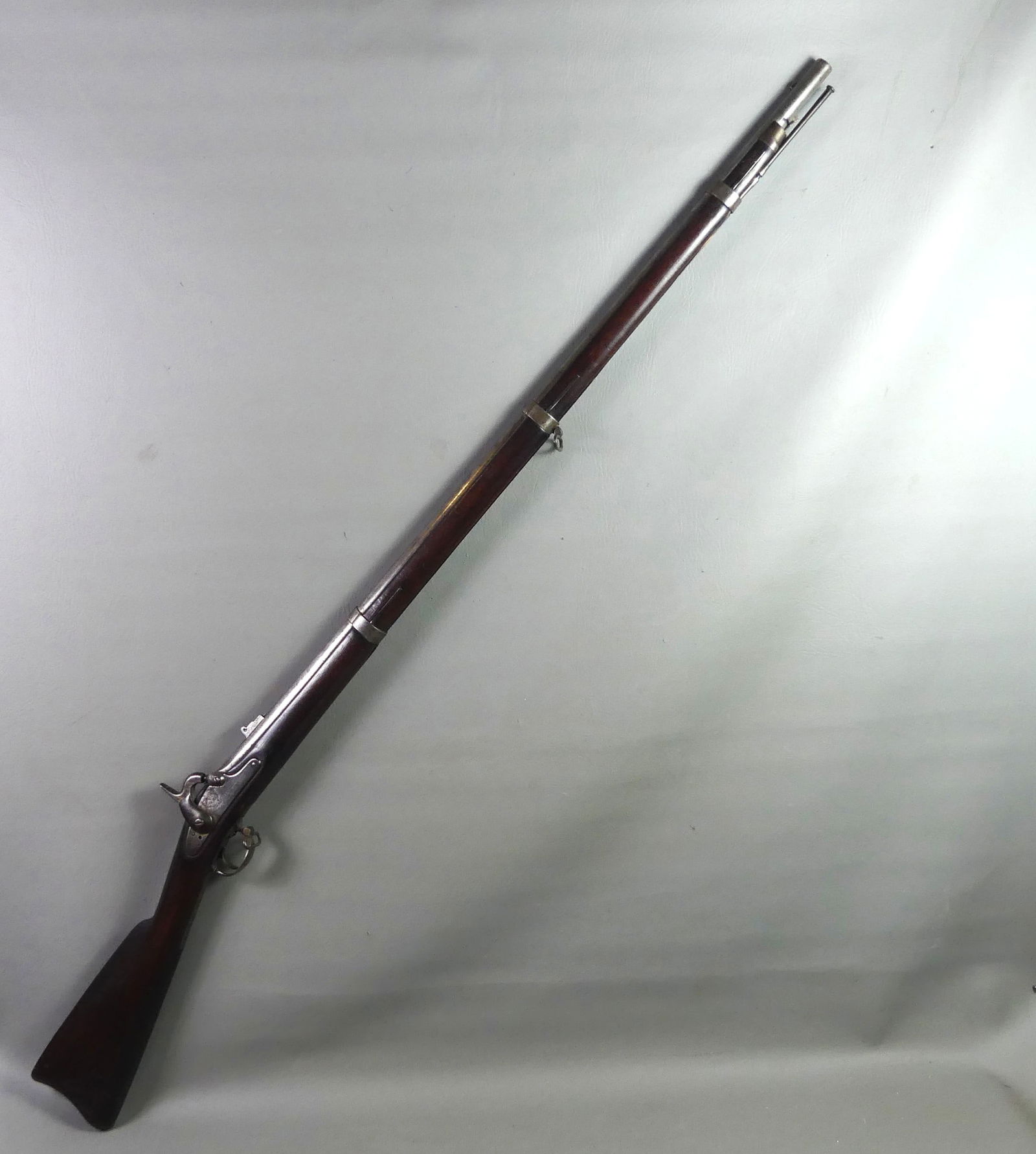 SAVAGE RFA 1863 PERCUSSION MUSKET (1 of 4)