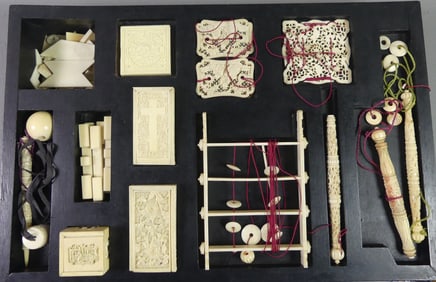 19TH C. CHINESE GAME & PUZZLE BOX