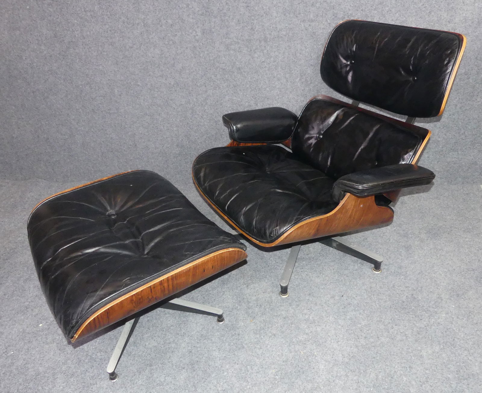 EAMES FOR H. MILLER LOUNGE CHAIR & OTTTOMAN (1 of 5)