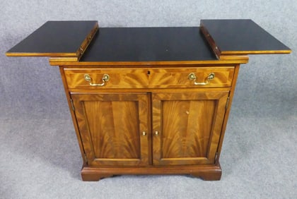 COUNCIL CRAFTSMEN ROLLING MAHOGANY BAR