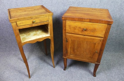 2 FRENCH COUNTRY STANDS