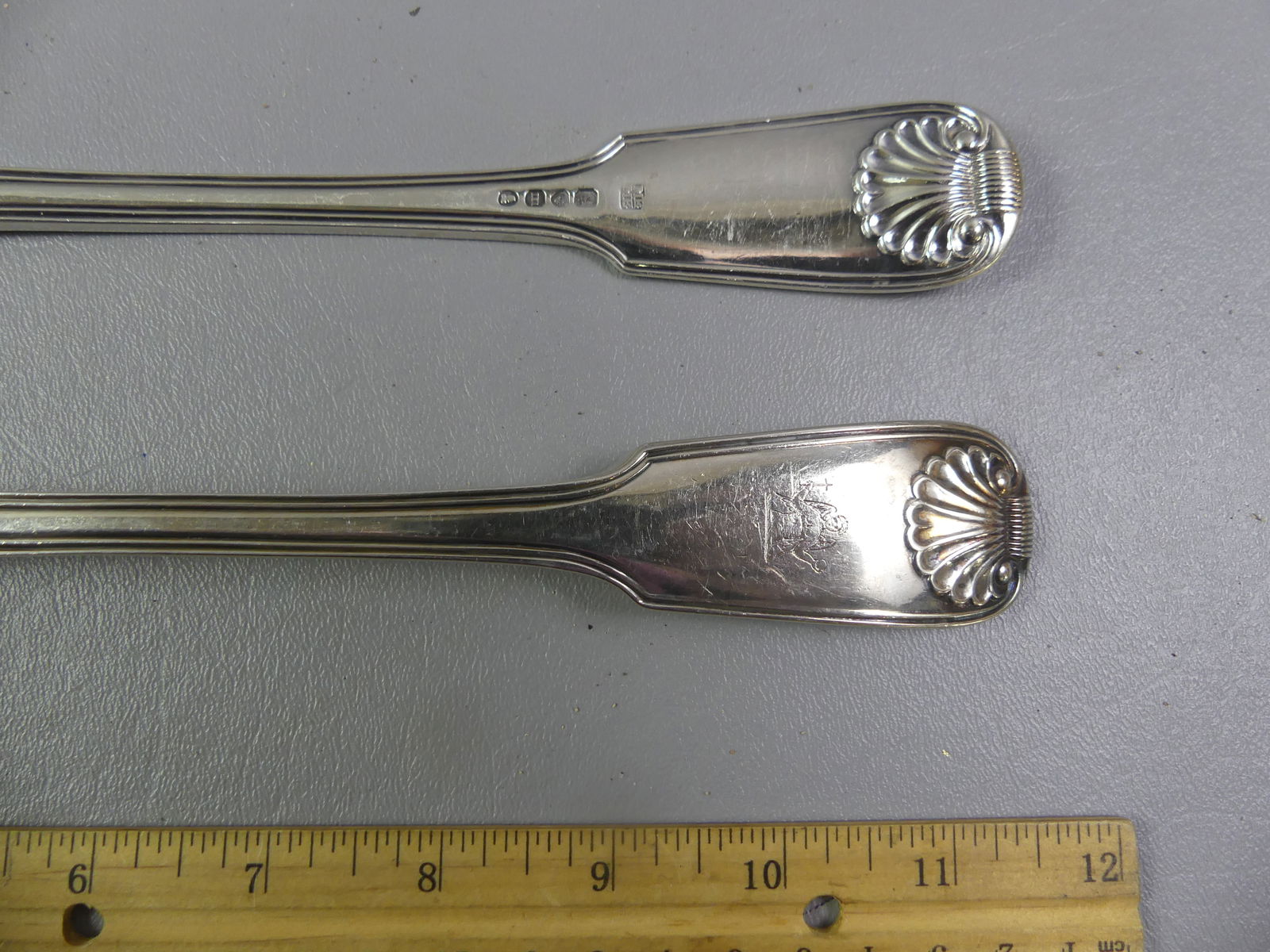 5 PIECES ENGLISH FLATWARE - 2