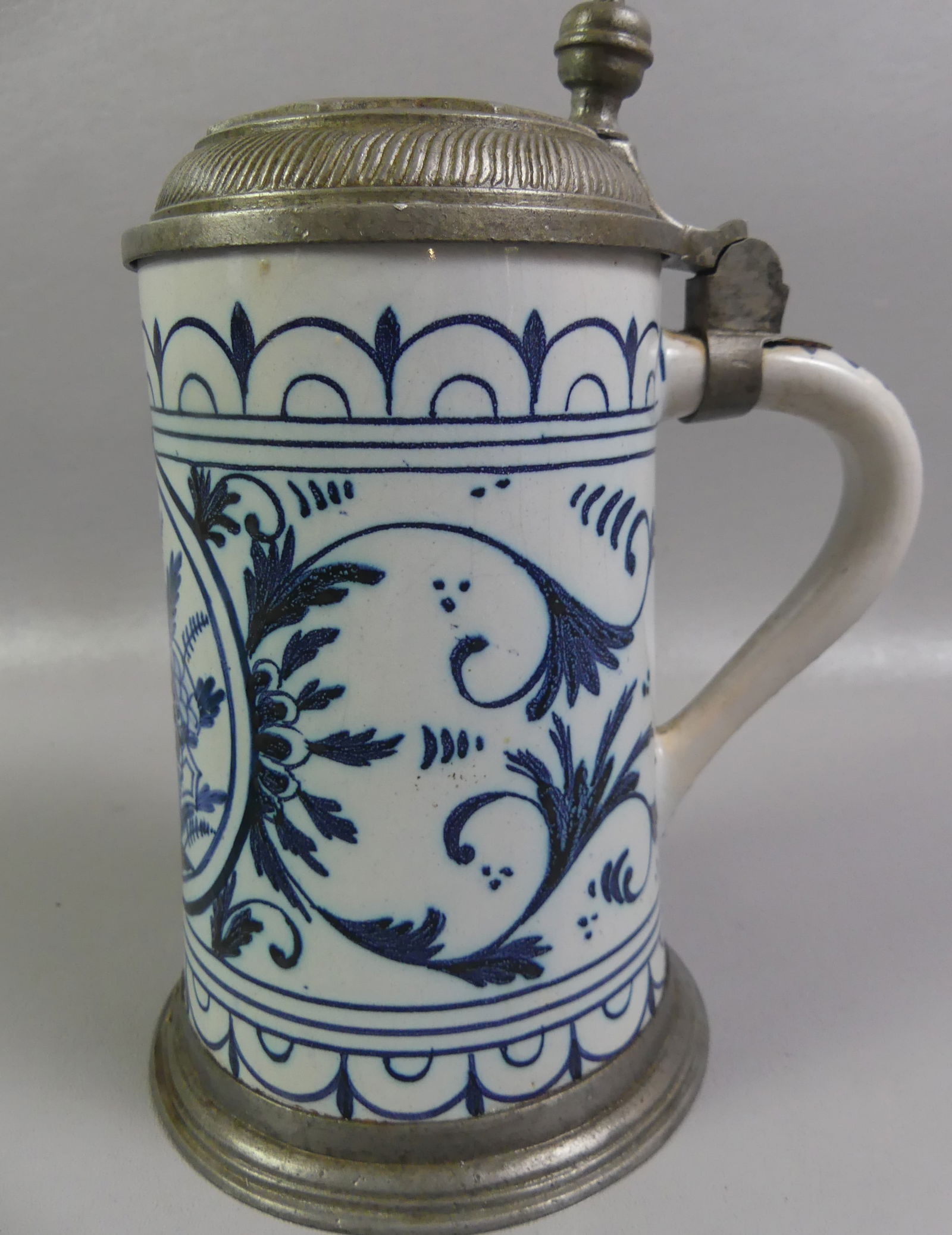 EARLY FAIENCE ITEMS: PLATES & STEIN - 2