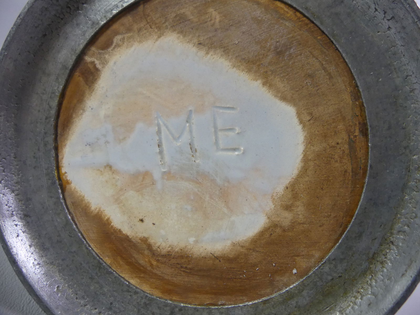 EARLY FAIENCE ITEMS: PLATES & STEIN - 5