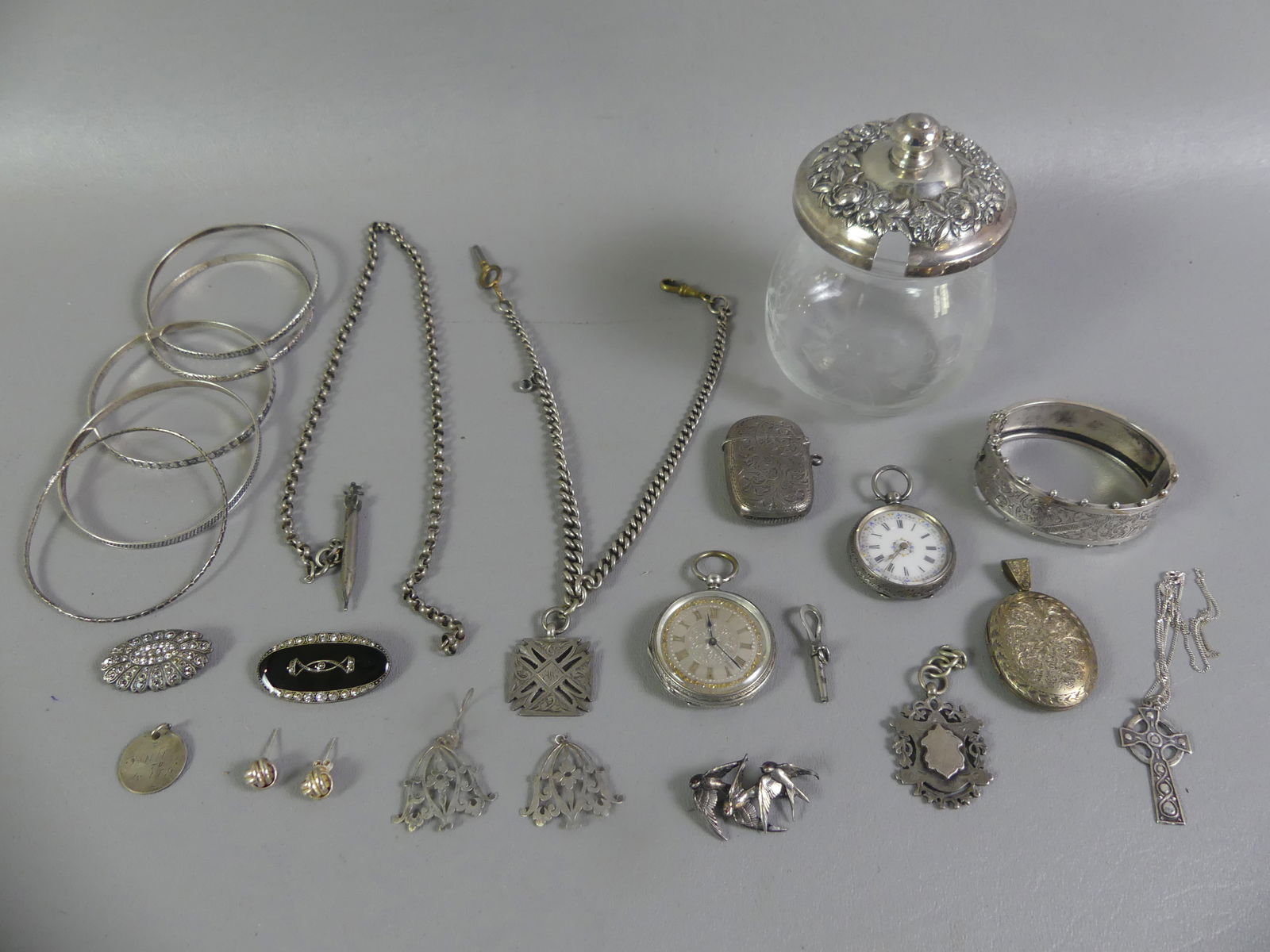 ASSORTED SILVER JEWELRY & WATCH LOT (1 of 3)