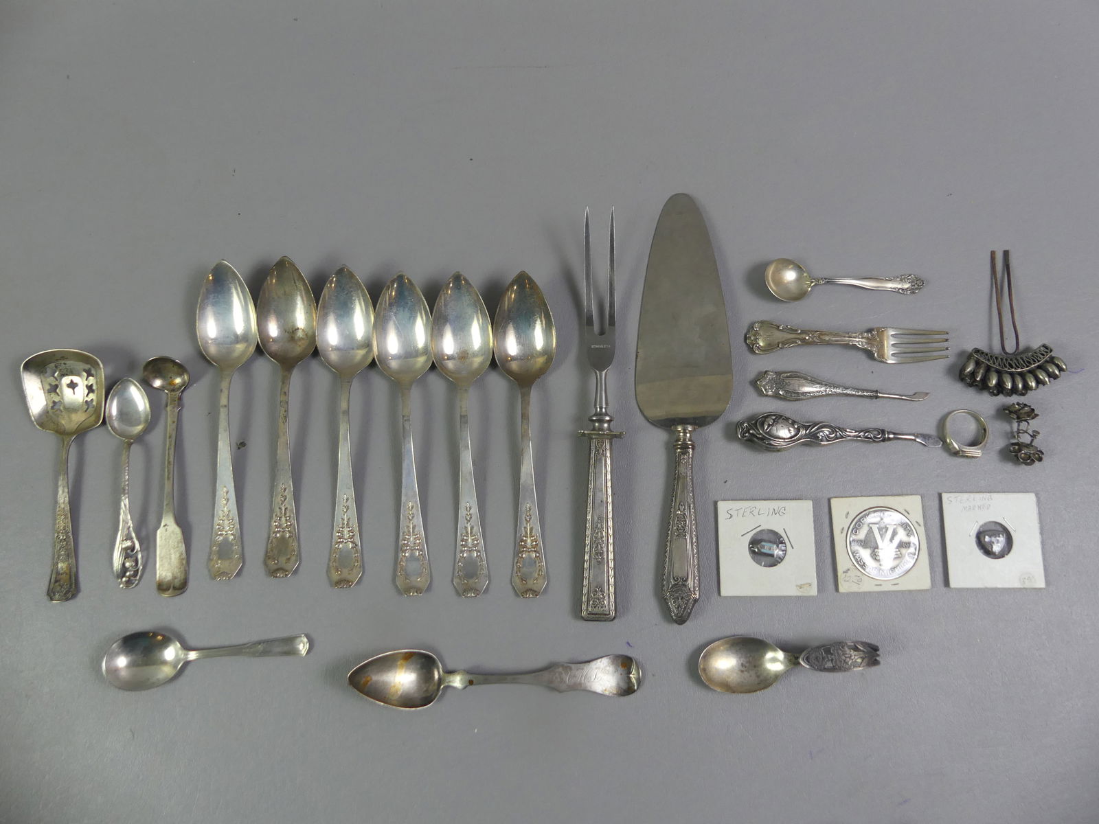 MISCELLANEOUS SILVER LOT (1 of 2)